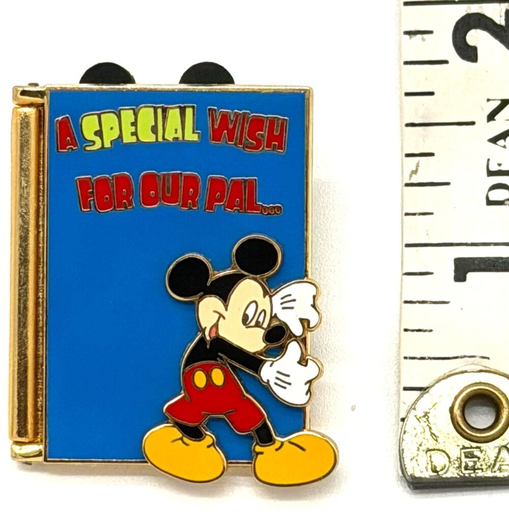 Rare Disney April Fool's Day 2002 Trick Pin Mickey Donald Goofy LE 3500 WDW